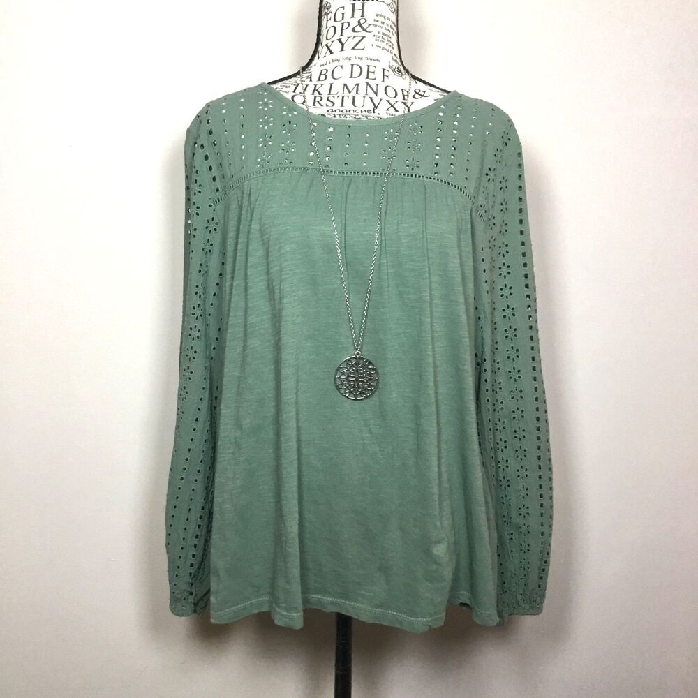 Green cotton eyelet lace top  long sleeve floaty hippie summer fairycore boho L